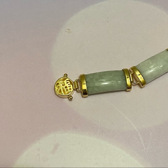 Genuine Multicolored Jade “Good Fortune” Bracelet in 18kt Gold Over SS. - Picture 10 of 10